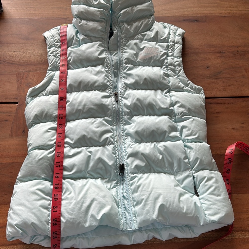 Nike Light Aqua Quilted Puffer Vest - Picture 6 of 7